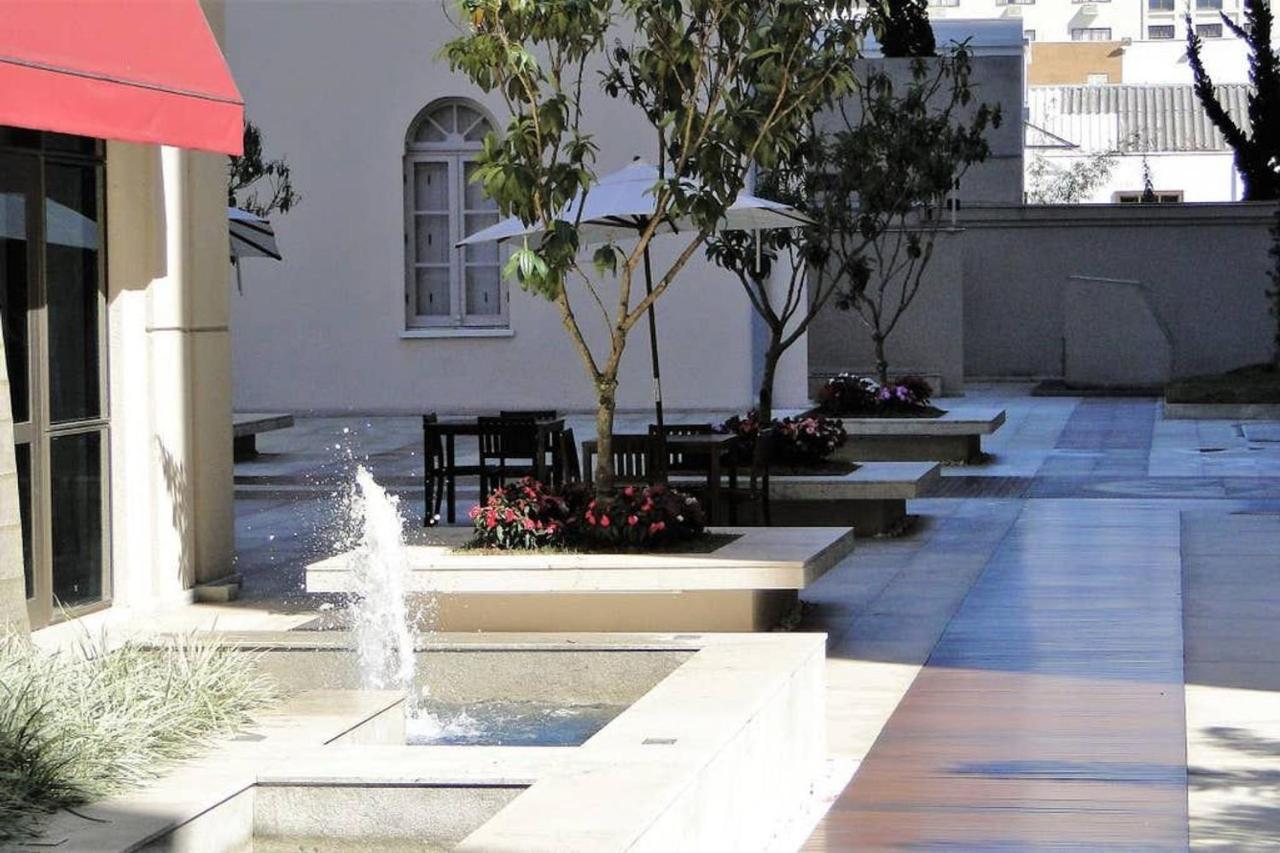 Requinte E Privacidade Em Bairro Nobre De קוריטיבה מראה חיצוני תמונה